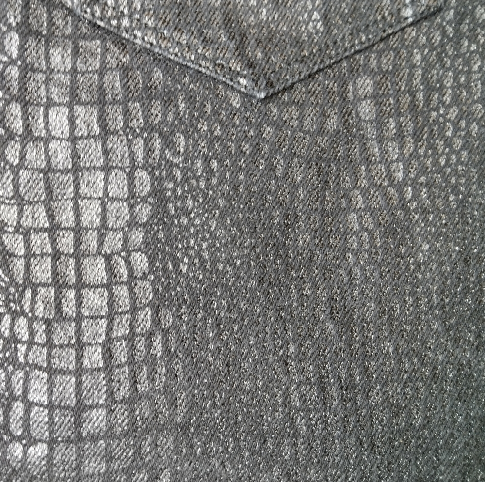 New Blank NYC Python Raw Hem Coated Denim A-line Mini Skirt Size 26 - Picture 6 of 12
